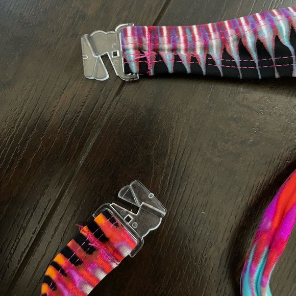 Gorgeous swim top - Picture 4 of 5